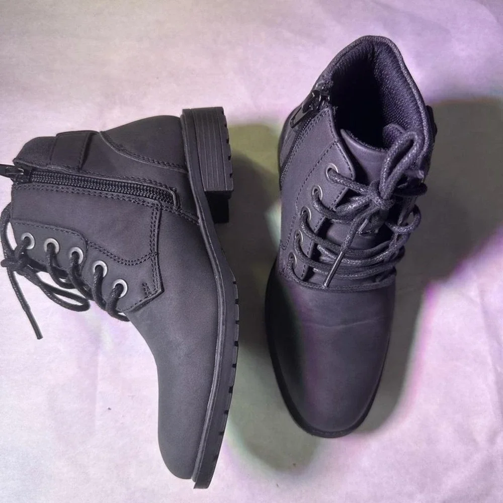 Perry ellis kids combat boots